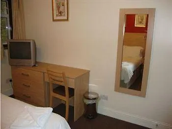 **  City Inn Express Hotel London United Kingdom
